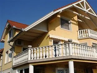 Heviz -alsopahok Villa-erika Διαμέρισμα Alsópáhok