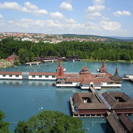 Hévíz -alsópáhok Villa-erika Appartement Alsópáhok