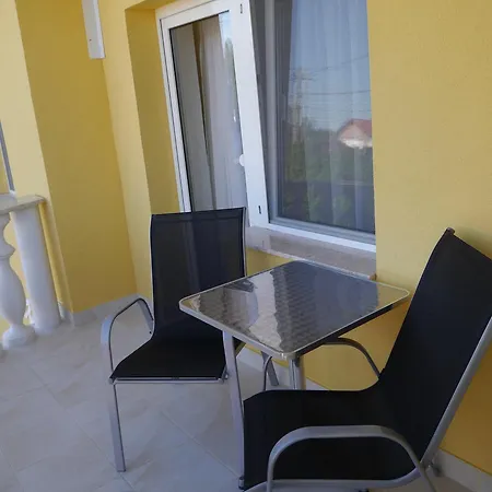 Hévíz -alsópáhok Villa-erika Appartement Alsópáhok