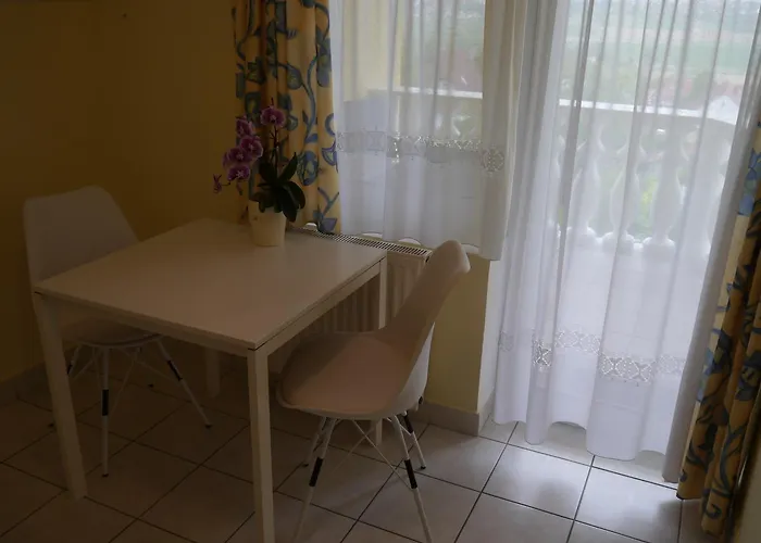 Heviz -alsopahok Villa-erika דירה *